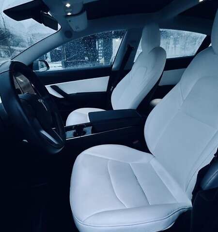 Черный Тесла Модель 3, объемом двигателя 0 л и пробегом 122 тыс. км за 18900 $, фото 7 на Automoto.ua