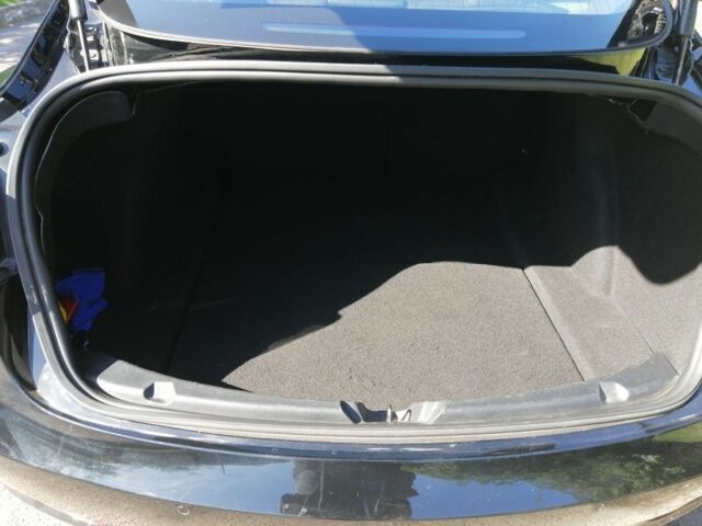 Черный Тесла Модель 3, объемом двигателя 0 л и пробегом 180 тыс. км за 17500 $, фото 6 на Automoto.ua