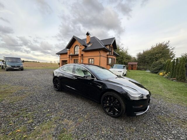 Чорний Тесла Модель 3, об'ємом двигуна 0 л та пробігом 152 тис. км за 13500 $, фото 10 на Automoto.ua