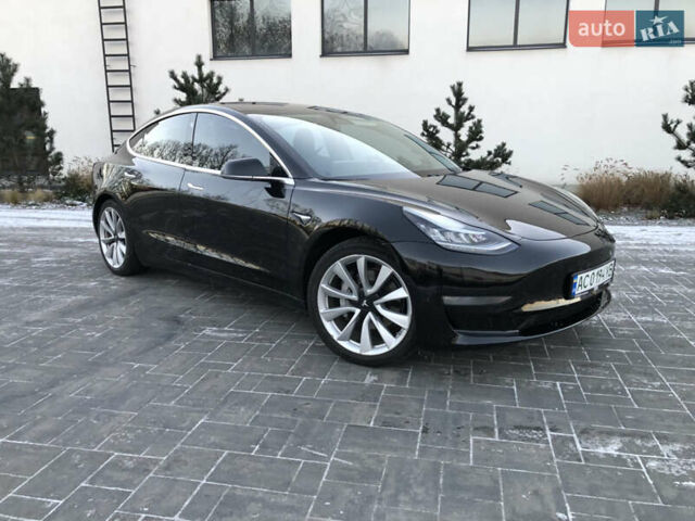 Черный Тесла Модель 3, объемом двигателя 0 л и пробегом 160 тыс. км за 14500 $, фото 1 на Automoto.ua