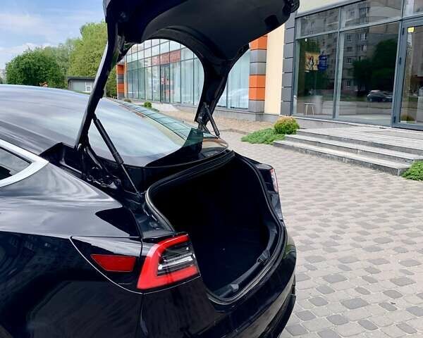 Чорний Тесла Модель 3, об'ємом двигуна 0 л та пробігом 78 тис. км за 23000 $, фото 7 на Automoto.ua