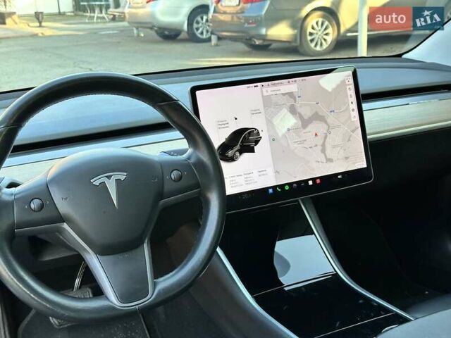 Черный Тесла Модель 3, объемом двигателя 0 л и пробегом 75 тыс. км за 15899 $, фото 8 на Automoto.ua