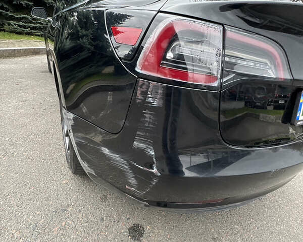 Черный Тесла Модель 3, объемом двигателя 0 л и пробегом 123 тыс. км за 15500 $, фото 5 на Automoto.ua