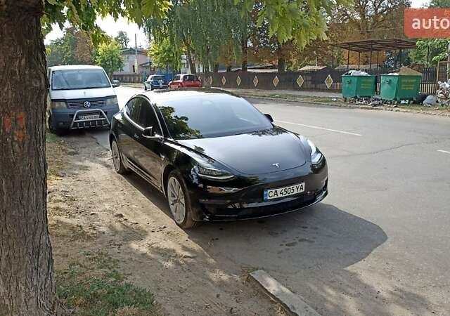 Тесла Модель 3 2018 у Умани на Automoto.ua Чорний Тесла Модель 3, об'ємом двигуна 0 л та пробігом 201 тис. км за 19000 $, фото 85 на Automoto.ua