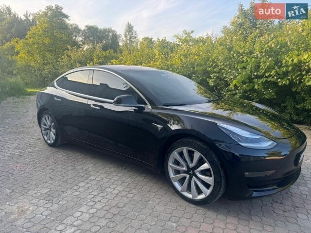 Черный Тесла Модель 3, объемом двигателя 0 л и пробегом 125 тыс. км за 15650 $, фото 8 на Automoto.ua