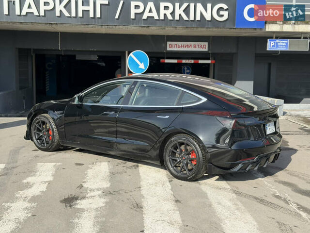 Черный Тесла Модель 3, объемом двигателя 0 л и пробегом 121 тыс. км за 16900 $, фото 11 на Automoto.ua