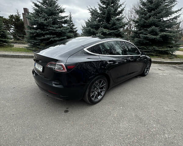 Черный Тесла Модель 3, объемом двигателя 0 л и пробегом 123 тыс. км за 15500 $, фото 2 на Automoto.ua