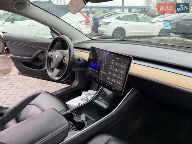 Чорний Тесла Модель 3, об'ємом двигуна 0 л та пробігом 234 тис. км за 10900 $, фото 15 на Automoto.ua