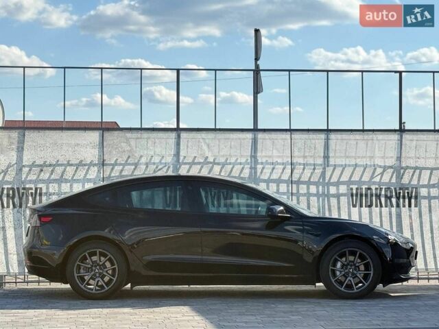 Чорний Тесла Модель 3, об'ємом двигуна 0 л та пробігом 150 тис. км за 16950 $, фото 10 на Automoto.ua