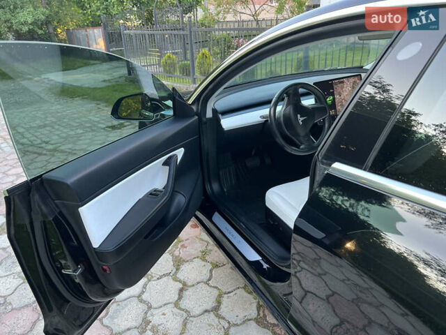 Чорний Тесла Модель 3, об'ємом двигуна 0 л та пробігом 103 тис. км за 16500 $, фото 109 на Automoto.ua