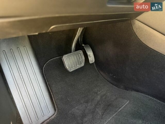 Черный Тесла Модель 3, объемом двигателя 0 л и пробегом 100 тыс. км за 13499 $, фото 26 на Automoto.ua