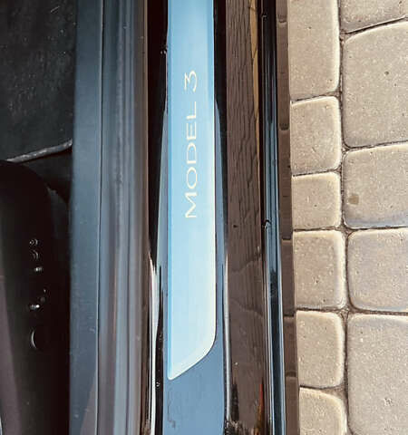 Черный Тесла Модель 3, объемом двигателя 0 л и пробегом 132 тыс. км за 16500 $, фото 10 на Automoto.ua