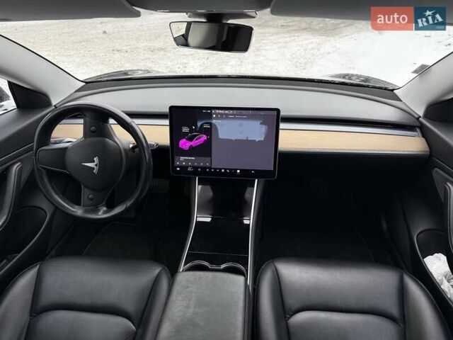 Чорний Тесла Модель 3, об'ємом двигуна 0 л та пробігом 211 тис. км за 14500 $, фото 9 на Automoto.ua