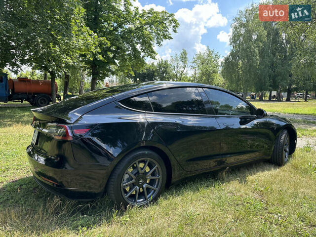 Черный Тесла Модель 3, объемом двигателя 0 л и пробегом 101 тыс. км за 19499 $, фото 8 на Automoto.ua