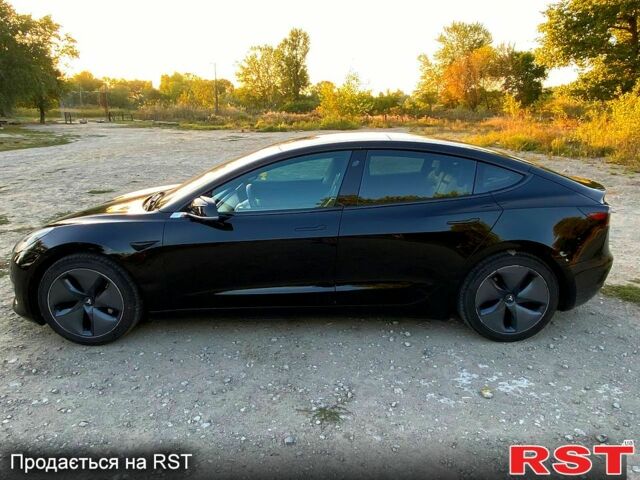 Чорний Тесла Модель 3, об'ємом двигуна 0.25 л та пробігом 79 тис. км за 17500 $, фото 3 на Automoto.ua