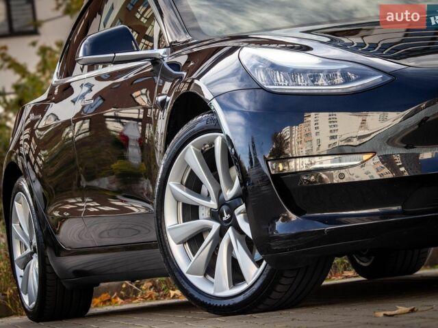 Чорний Тесла Модель 3, об'ємом двигуна 0 л та пробігом 128 тис. км за 16500 $, фото 2 на Automoto.ua