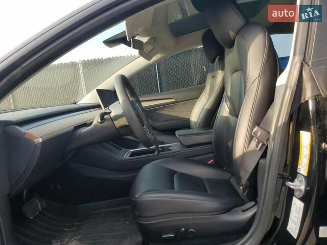 Чорний Тесла Модель 3, об'ємом двигуна 0 л та пробігом 55 тис. км за 3000 $, фото 6 на Automoto.ua