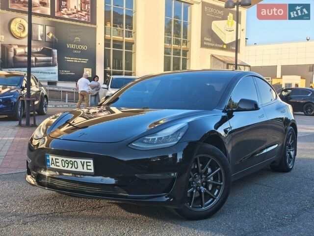 Черный Тесла Модель 3, объемом двигателя 0 л и пробегом 98 тыс. км за 16500 $, фото 9 на Automoto.ua