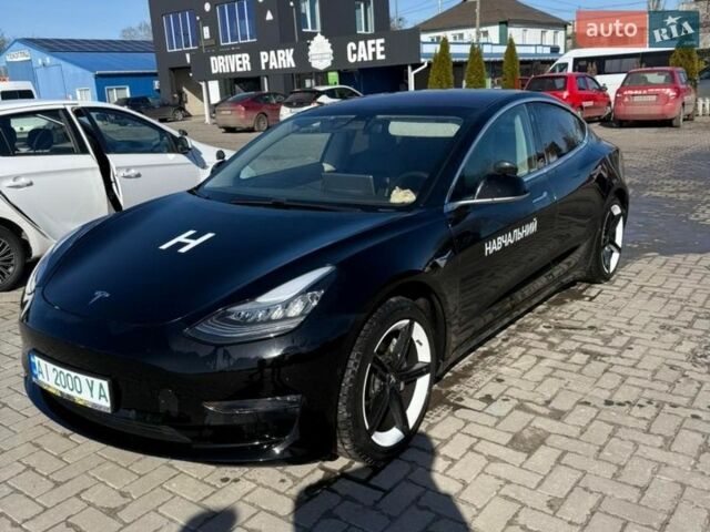 Чорний Тесла Модель 3, об'ємом двигуна 0 л та пробігом 130 тис. км за 13900 $, фото 4 на Automoto.ua