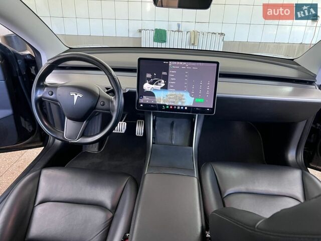Черный Тесла Модель 3, объемом двигателя 0 л и пробегом 236 тыс. км за 17500 $, фото 5 на Automoto.ua