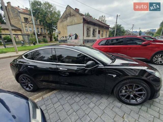 Чорний Тесла Модель 3, об'ємом двигуна 0 л та пробігом 223 тис. км за 14500 $, фото 9 на Automoto.ua