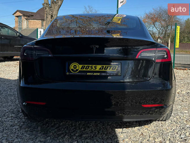 Тесла Модель 3 2018 в Коломые на Automoto.ua Черный Тесла Модель 3, объемом двигателя 0 л и пробегом 121 тыс. км за 15700 $, фото 6 на Automoto.ua