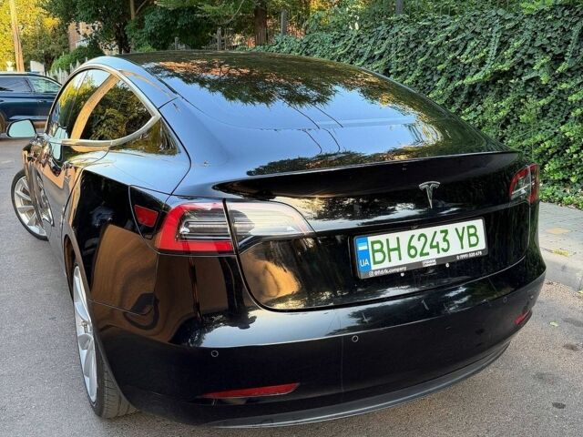 Чорний Тесла Модель 3, об'ємом двигуна 0 л та пробігом 156 тис. км за 16100 $, фото 3 на Automoto.ua