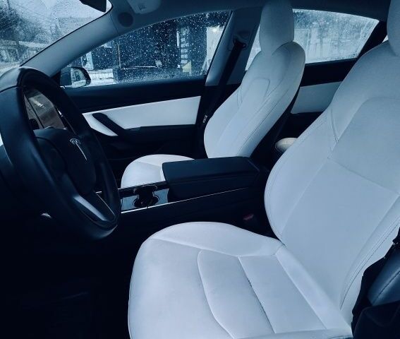 Черный Тесла Модель 3, объемом двигателя 0 л и пробегом 122 тыс. км за 18900 $, фото 12 на Automoto.ua