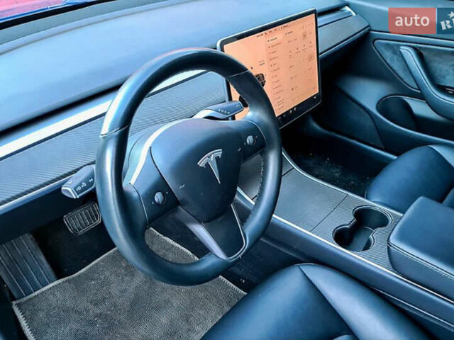 Тесла Модель 3 2018 в Львове на Automoto.ua Черный Тесла Модель 3, объемом двигателя 0 л и пробегом 64 тыс. км за 25100 $, фото 7 на Automoto.ua