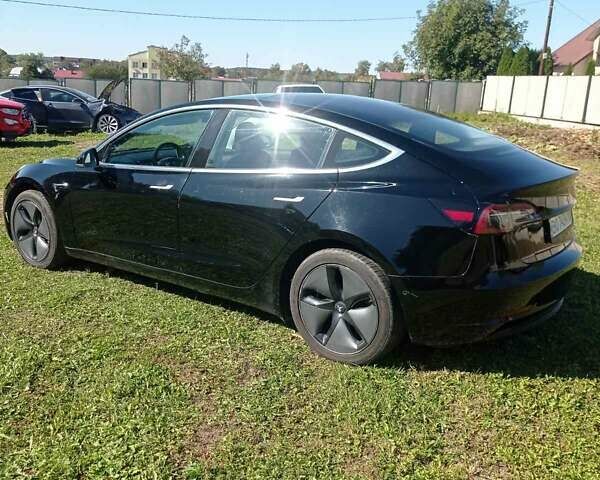 Черный Тесла Модель 3, объемом двигателя 0 л и пробегом 220 тыс. км за 12500 $, фото 2 на Automoto.ua