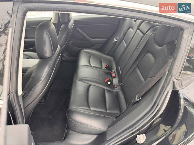 Чорний Тесла Модель 3, об'ємом двигуна 0 л та пробігом 115 тис. км за 19500 $, фото 13 на Automoto.ua