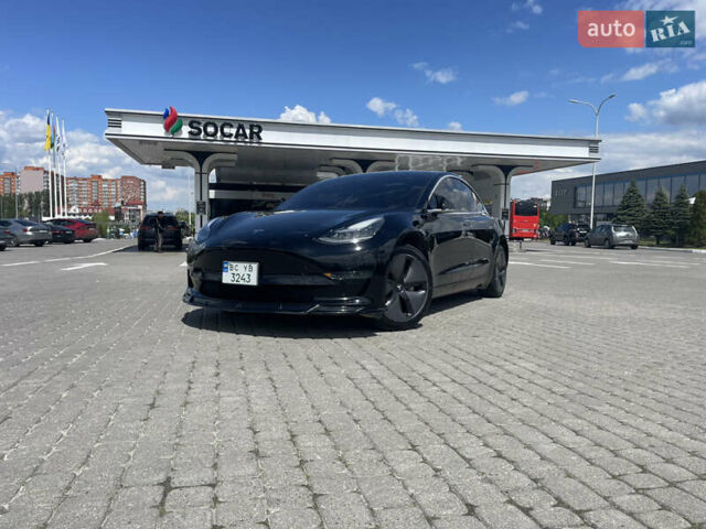 Тесла Модель 3 2018 у Львові на Automoto.ua Чорний Тесла Модель 3, об'ємом двигуна 0 л та пробігом 90 тис. км за 16500 $, фото 1 на Automoto.ua