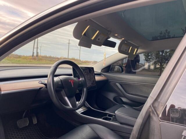Чорний Тесла Модель 3, об'ємом двигуна 0 л та пробігом 160 тис. км за 16500 $, фото 13 на Automoto.ua