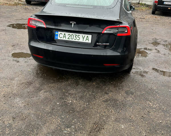 Чорний Тесла Модель 3, об'ємом двигуна 0 л та пробігом 80 тис. км за 17700 $, фото 4 на Automoto.ua