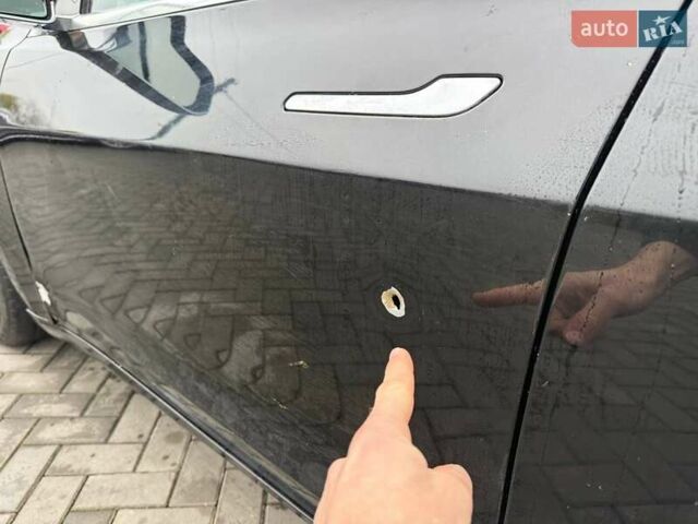 Черный Тесла Модель 3, объемом двигателя 0 л и пробегом 170 тыс. км за 12400 $, фото 15 на Automoto.ua