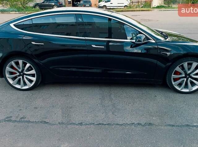 Чорний Тесла Модель 3, об'ємом двигуна 0 л та пробігом 158 тис. км за 18000 $, фото 2 на Automoto.ua
