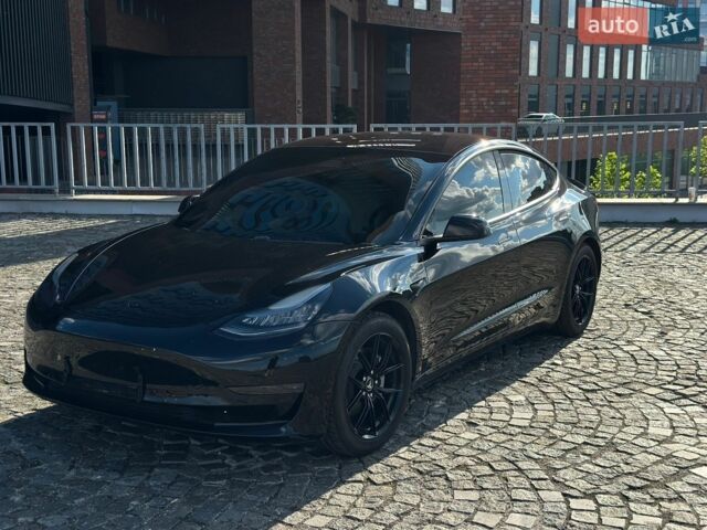 Черный Тесла Модель 3, объемом двигателя 0 л и пробегом 162 тыс. км за 16500 $, фото 1 на Automoto.ua