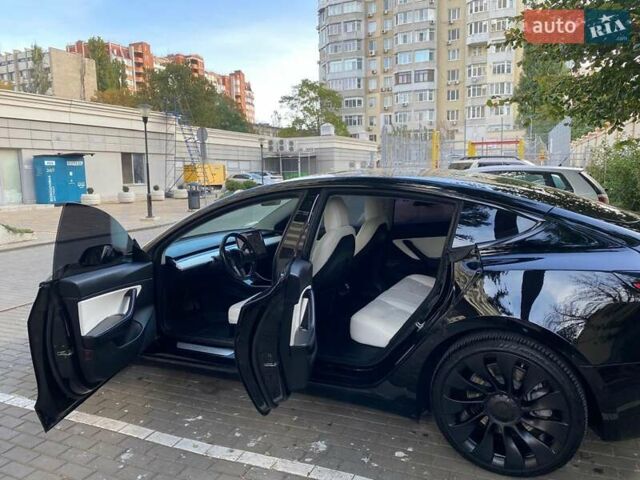 Чорний Тесла Модель 3, об'ємом двигуна 0 л та пробігом 94 тис. км за 19999 $, фото 13 на Automoto.ua