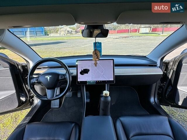 Черный Тесла Модель 3, объемом двигателя 0 л и пробегом 230 тыс. км за 14300 $, фото 26 на Automoto.ua