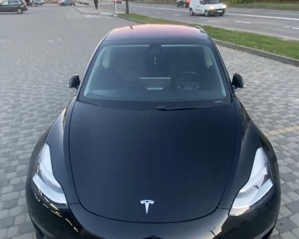 Тесла Модель 3 2018 в Хмельницком на Automoto.ua Черный Тесла Модель 3, объемом двигателя 0 л и пробегом 177 тыс. км за 16600 $, фото 3 на Automoto.ua