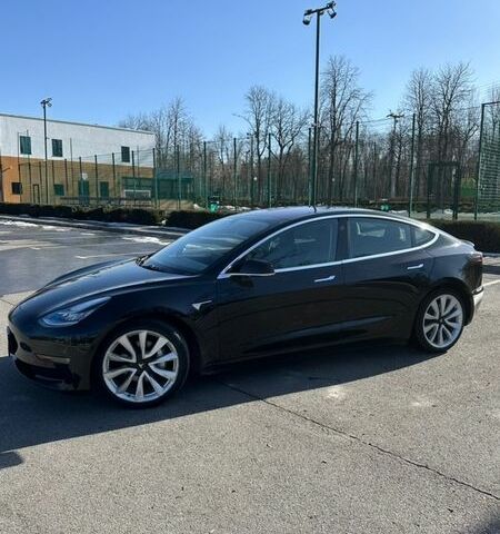 Черный Тесла Модель 3, объемом двигателя 0 л и пробегом 162 тыс. км за 16300 $, фото 3 на Automoto.ua