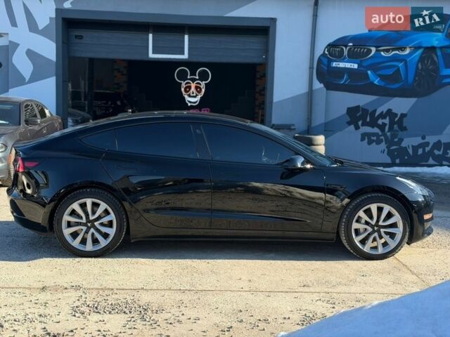 Черный Тесла Модель 3, объемом двигателя 0 л и пробегом 100 тыс. км за 13499 $, фото 6 на Automoto.ua