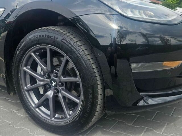 Чорний Тесла Модель 3, об'ємом двигуна 0 л та пробігом 205 тис. км за 16200 $, фото 11 на Automoto.ua