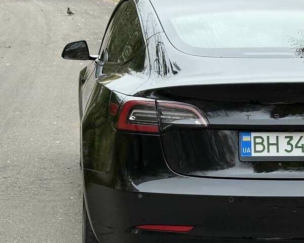 Черный Тесла Модель 3, объемом двигателя 0 л и пробегом 102 тыс. км за 18900 $, фото 8 на Automoto.ua