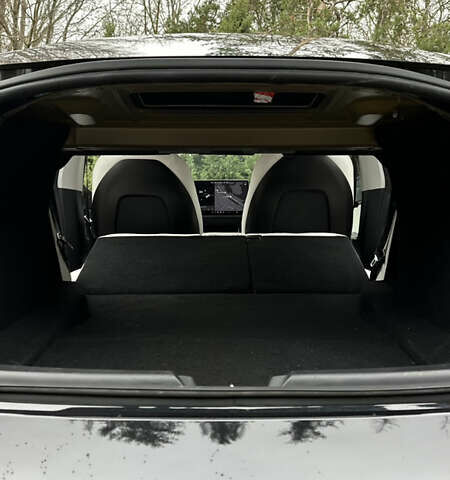 Чорний Тесла Модель 3, об'ємом двигуна 0 л та пробігом 187 тис. км за 17000 $, фото 43 на Automoto.ua