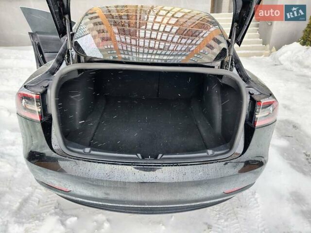 Чорний Тесла Модель 3, об'ємом двигуна 0 л та пробігом 70 тис. км за 17600 $, фото 21 на Automoto.ua