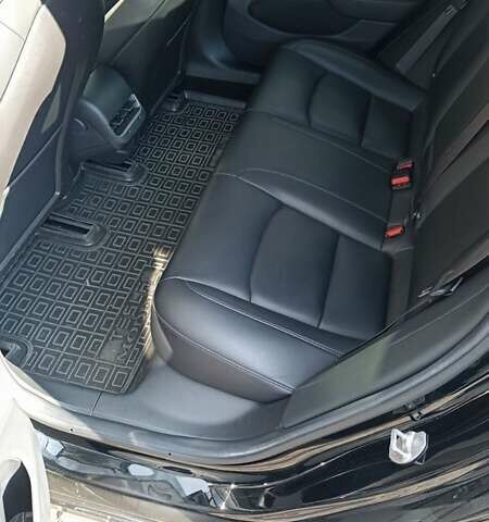 Черный Тесла Модель 3, объемом двигателя 0 л и пробегом 201 тыс. км за 21900 $, фото 47 на Automoto.ua