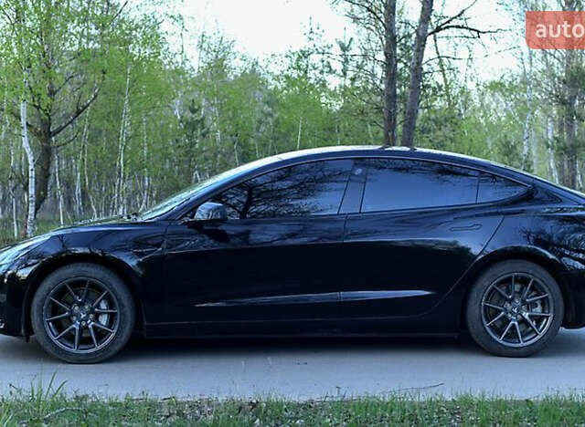 Тесла Модель 3 2018 в Львове на Automoto.ua Черный Тесла Модель 3, объемом двигателя 0 л и пробегом 64 тыс. км за 25100 $, фото 1 на Automoto.ua