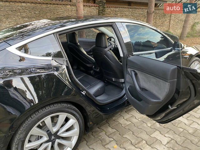 Черный Тесла Модель 3, объемом двигателя 0 л и пробегом 160 тыс. км за 14500 $, фото 11 на Automoto.ua