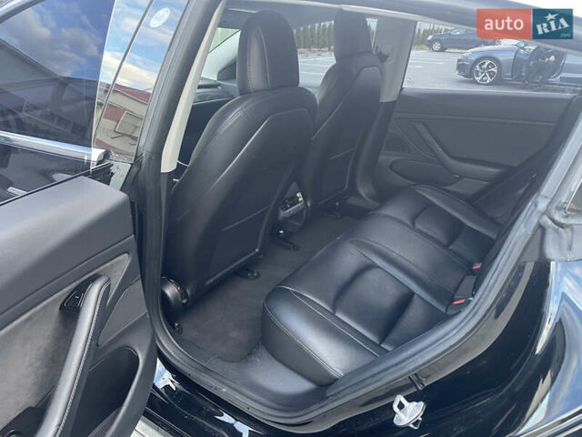 Чорний Тесла Модель 3, об'ємом двигуна 0 л та пробігом 156 тис. км за 15699 $, фото 14 на Automoto.ua